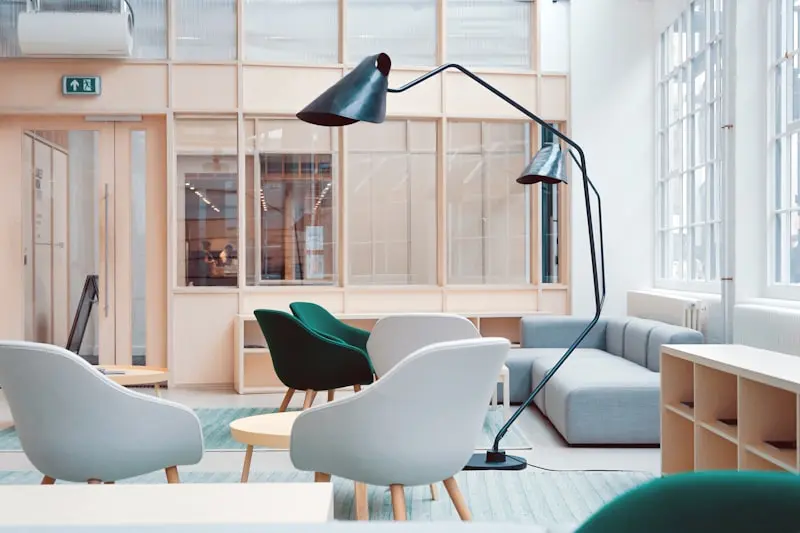 Film solaire ou store : quelle solution choisir